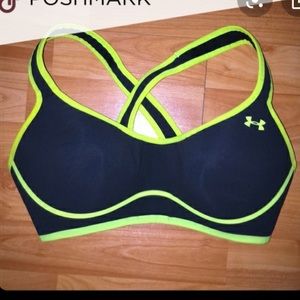 Under Armour Black neon sports bra